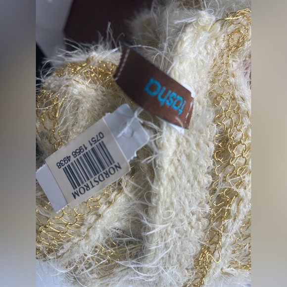 Tasha Nordstrom Cream and Brown Geometric Shrug - Picture 4 of 7